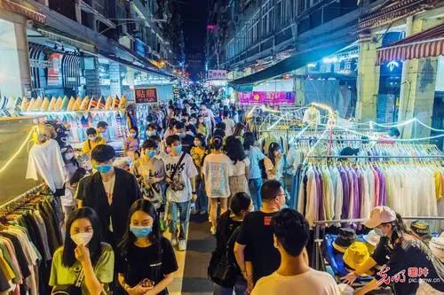 濟(jì)陽(yáng)西紅市“煙火”重燃 日用品百貨攤位火熱招商，共繪城市活力新畫(huà)卷